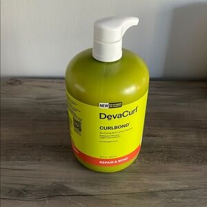 DevaCurl CurlBond Repair & Bond Conditioner - Green